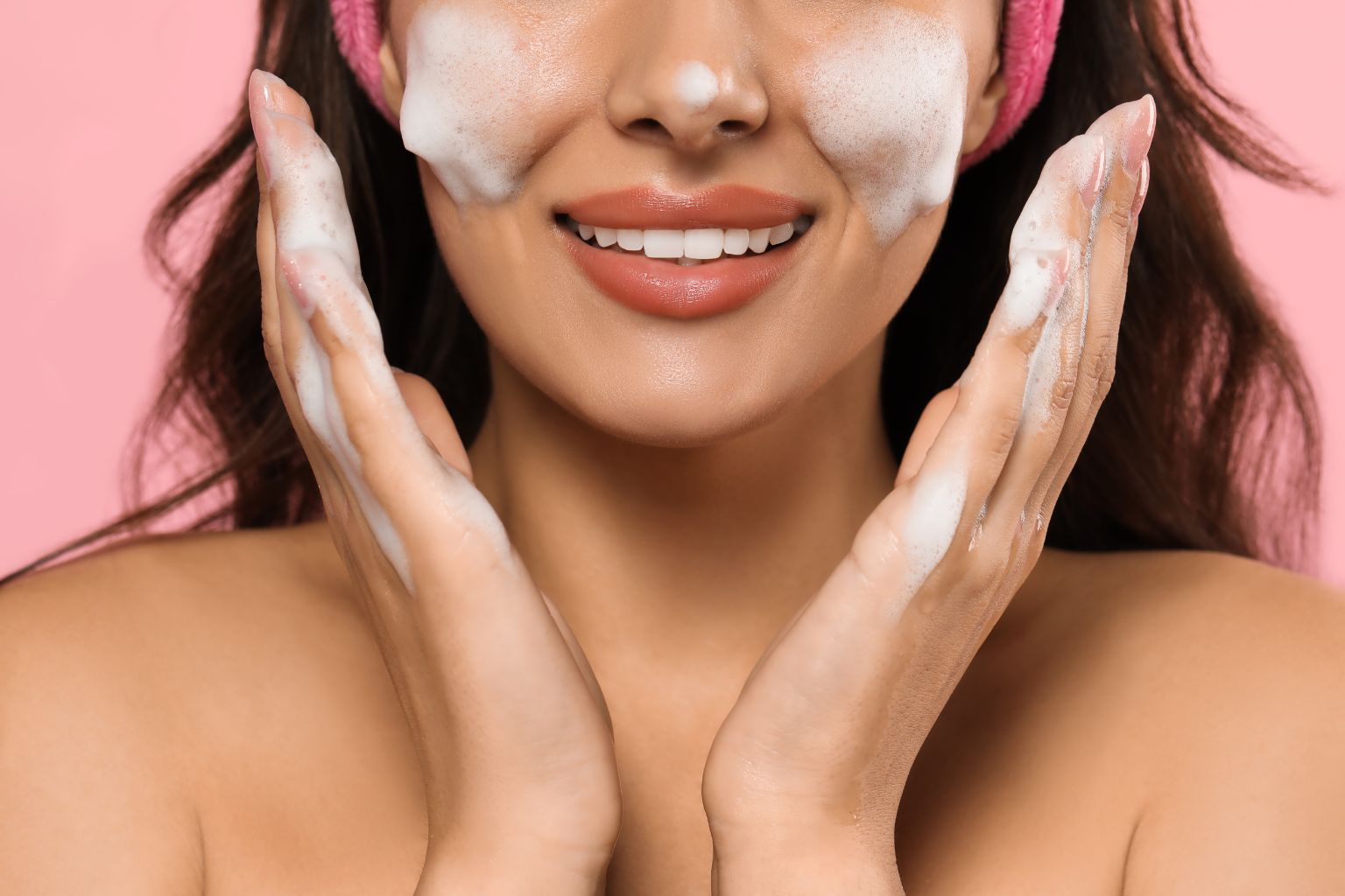 Detergente viso schiumogeno: per chi � indicato?