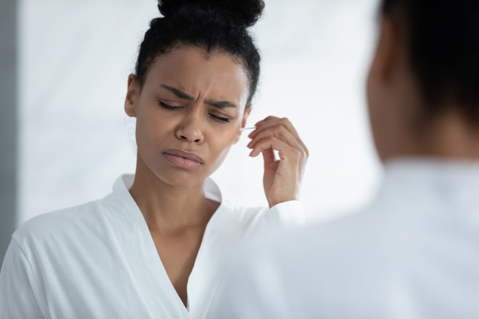 Curati con Dolcezza: La Pulizia delle Orecchie su Farmakind.it